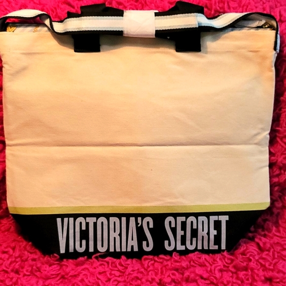 VICTORIA SECRET BEACH TOTE/COOLER - Picture 1 of 7